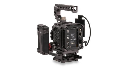 Tiltaing-Z-CAM-E2-S6F6-Kit-C-–-Tilta-Gray-TA-T07-C-G_34back_legacy2-800x450 (1).jpg