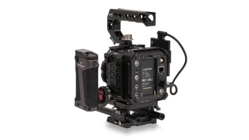 Tiltaing-Z-CAM-E2-S6F6-Kit-C-–-Black-TA-T07-C-B_34back_legacy2-800x450 (1).jpg