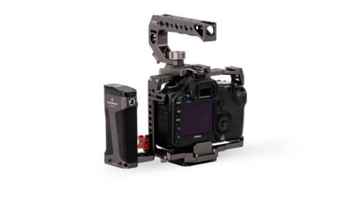Tiltaing-Canon-5D-Series-Kit-B-Tilta-Gray-TA-T47-B-G_back_Legacy-2-800x450 (1).jpg