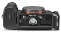 l-bracket-gitzo-accessories-gslbrsy-camera-bottom.jpg