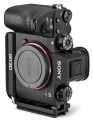 l-bracket-gitzo-accessories-gslbrsy-camera-front-portrait.jpg