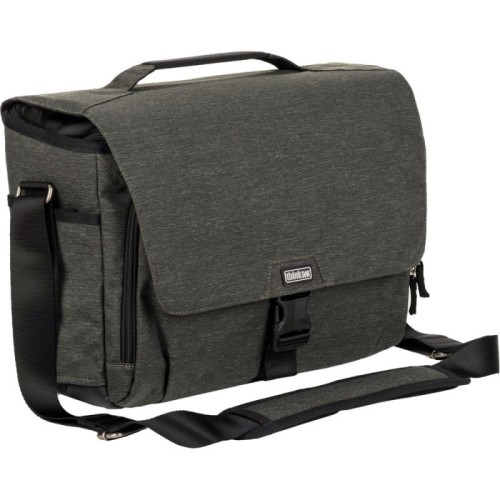 thinktank-vision-15-dark-olive_01.jpg