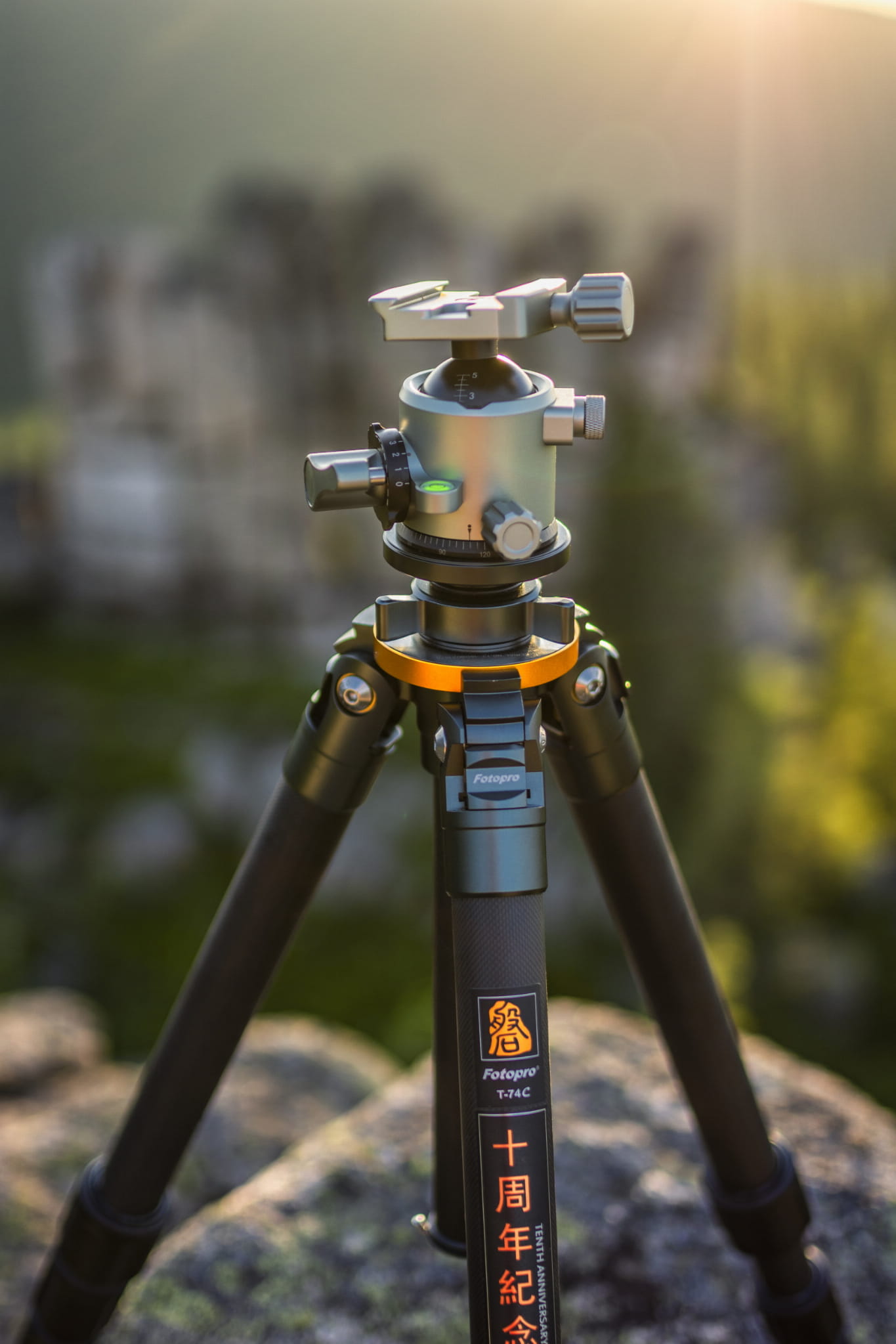Fotopro T-74C II