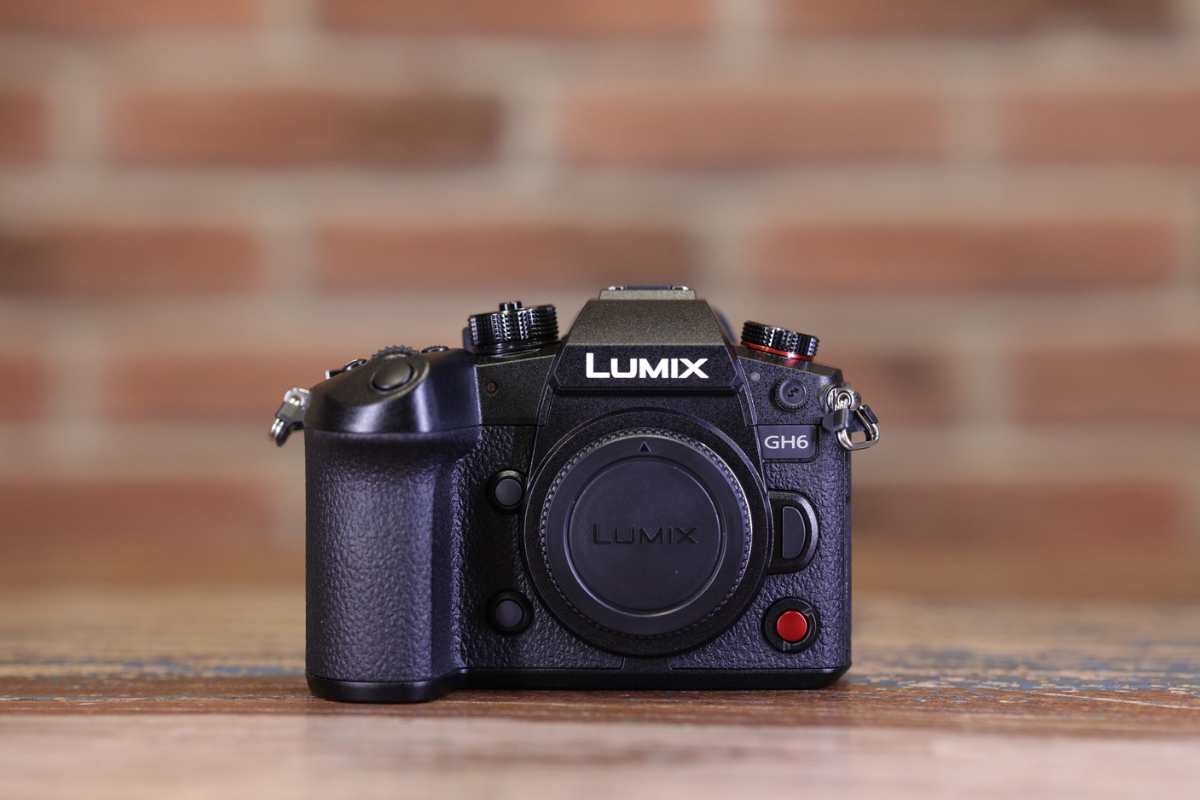 Panasonic Lumix GH6