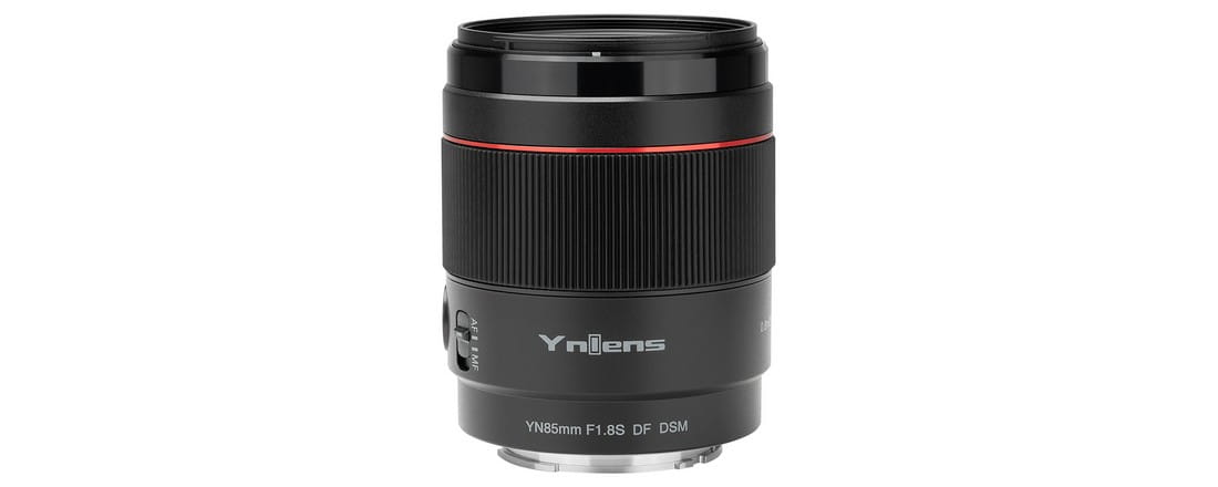 Yongnuo YN 85 mm f/1.8 S DF DSM - Metalowy bagnet i pozłacane styki
