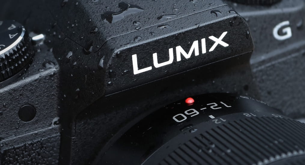 Panasonic LUMIX DMC-G80W + 12-60 mm + 45-200 mm Czarny