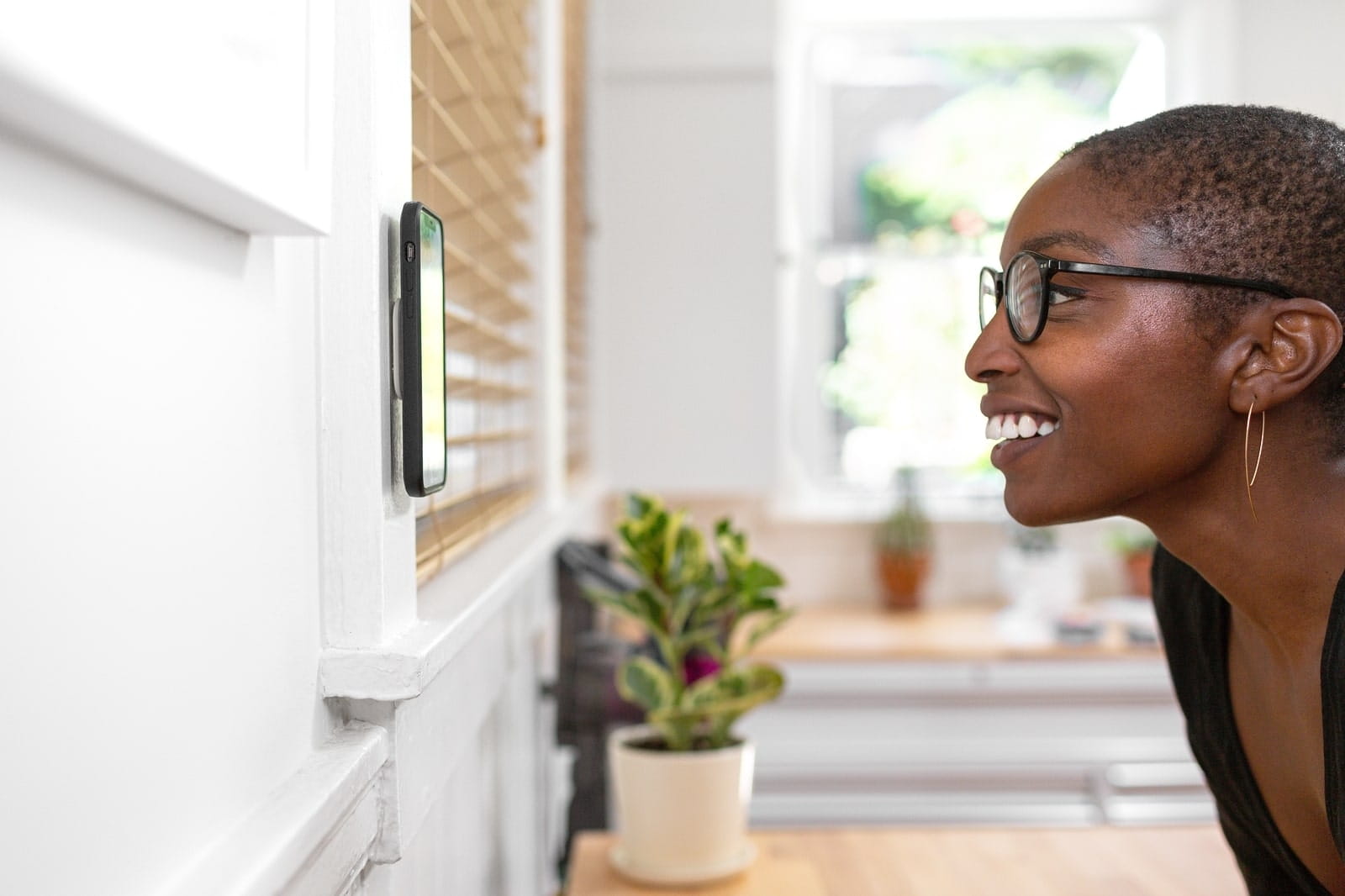 Peak Design Mobile Wall Mount - Magnetyczny Uchwyt Ścienny Do Telefonu - Kość Słoniowa