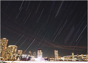 Aparat cyfrowy Olympus E-M5 Mark III Srebrny + M.ZUIKO DIGITAL 14-150mm 1:4.0-5.6 II czarny