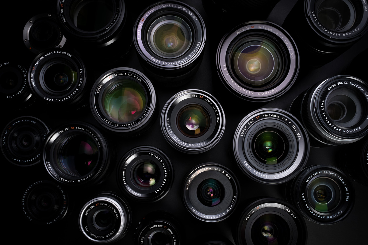 Obiektyw Fujifilm XF 16 mm f/2.8 R WR srebrny