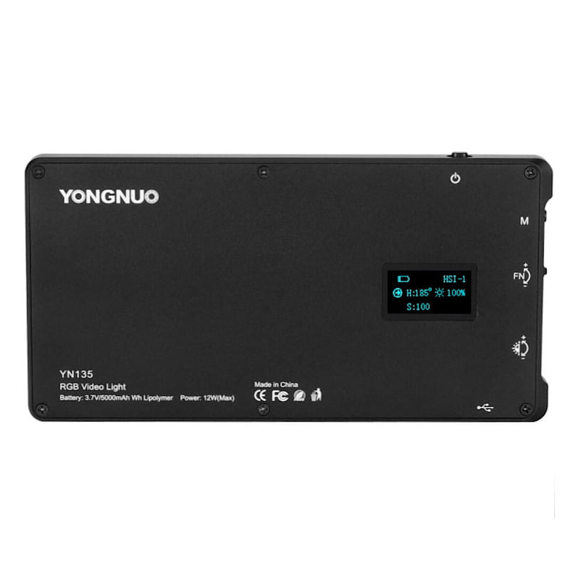 Kompaktowa lampa LED Yongnuo YN-135 3200-5600K + RGB