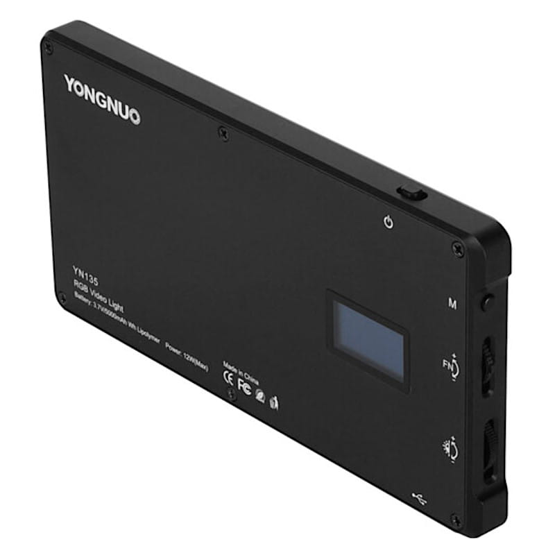 Kompaktowa lampa LED Yongnuo YN-135 3200-5600K + RGB