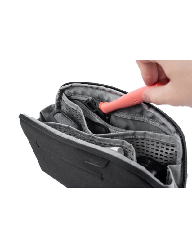 Kosmetyczka Travel Line Peak Design Wash Pouch Small Black – mała, czarna