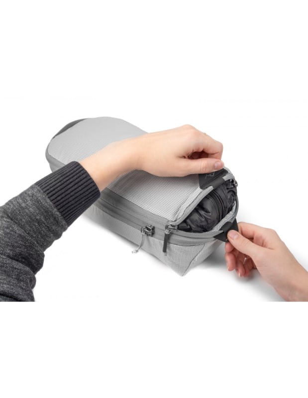 Pokrowiec Travel Line Peak Design Packing Cube Small Sage – mały, szarozielony