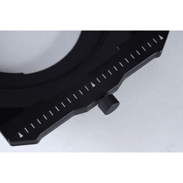 Magnetyczny uchwyt filtrowy 100 mm do obiektywu Laowa 11 mm f/4,5 FF RL