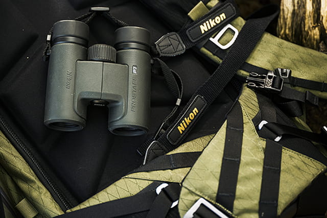 Lornetka Nikon PROSTAFF P7 10x42