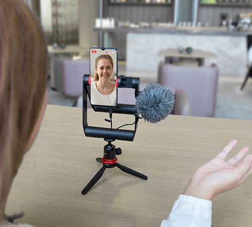 Zestaw wideo do smartfonów Boya BY-VG380 / Multifunctional Smartphone Video Kit