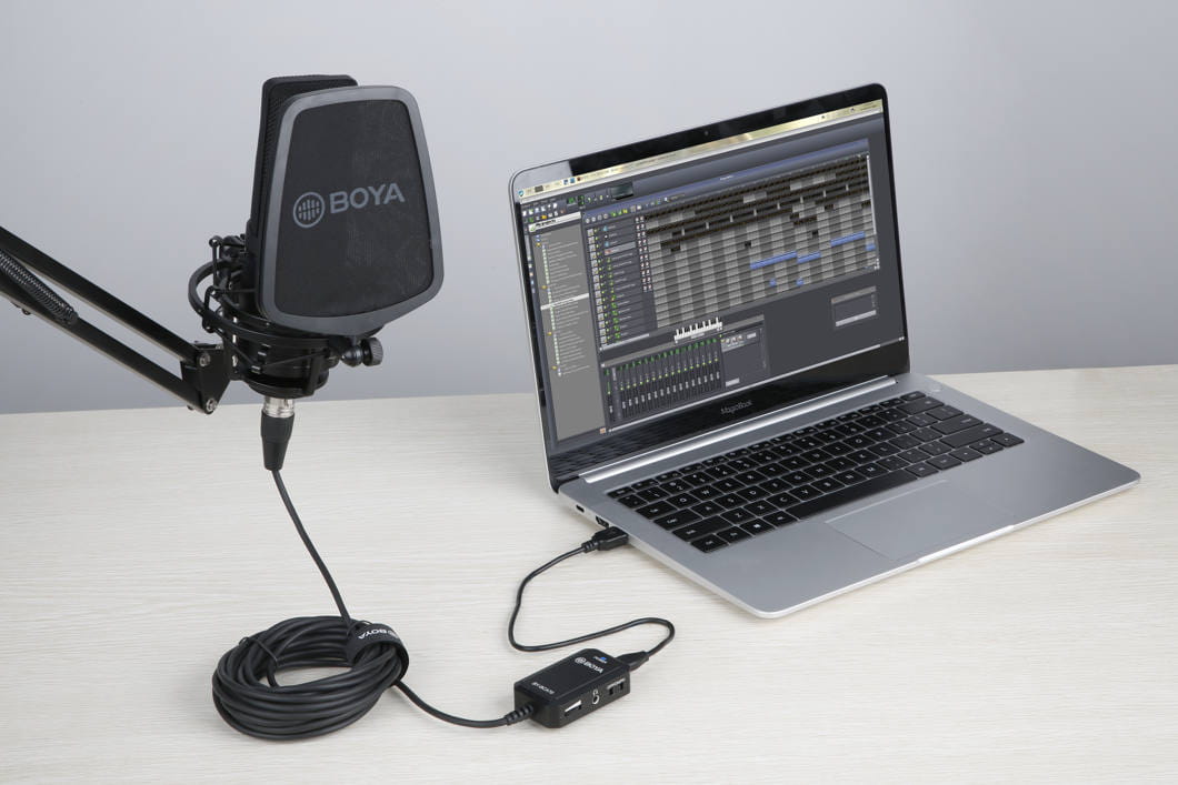 Adapter Boya BY-BCA70 / Professional XLR to Lightning Adapter Cable