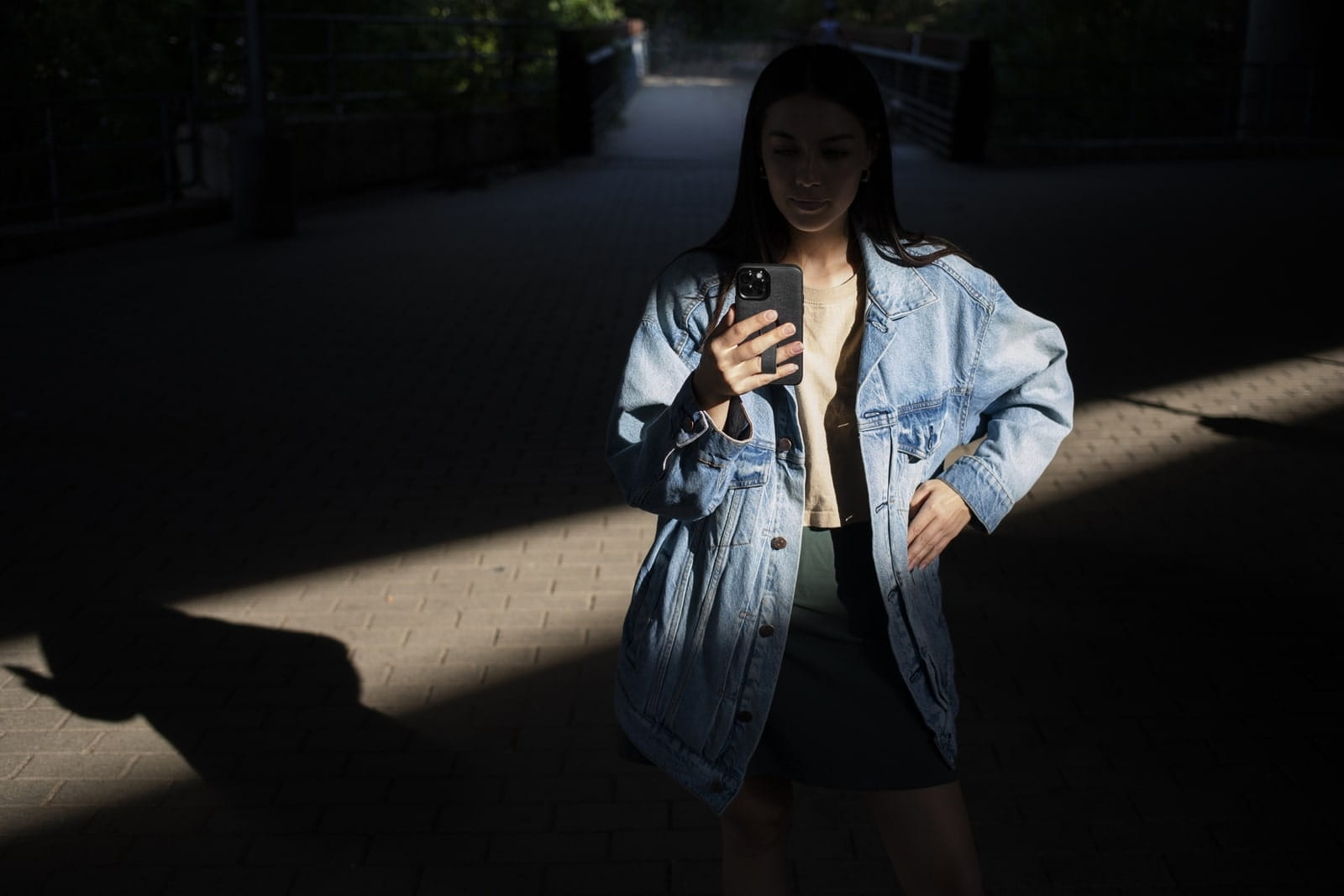 Peak Design Mobile Etui Everyday Case Loop iPhone 14 – Grafitowe