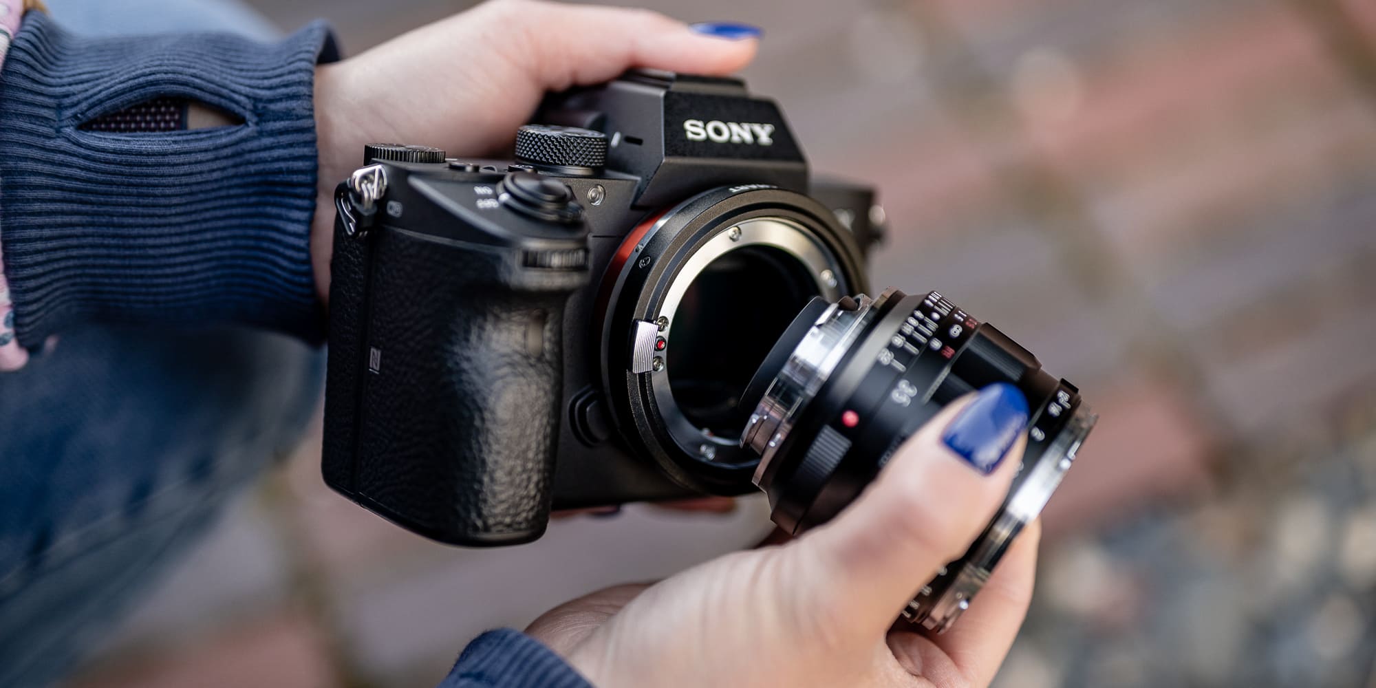 adapter bagnetowy z autofocusem techart pro lm-ea9 - leica m / sony e