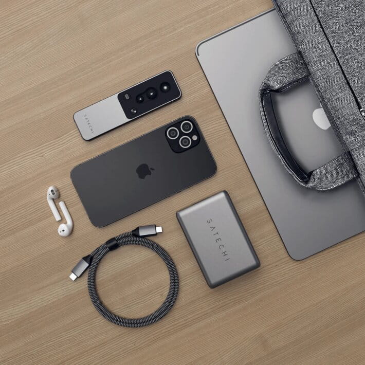 pilot bluetooth do prezentacji z wbudowanym wskaźnikiem led