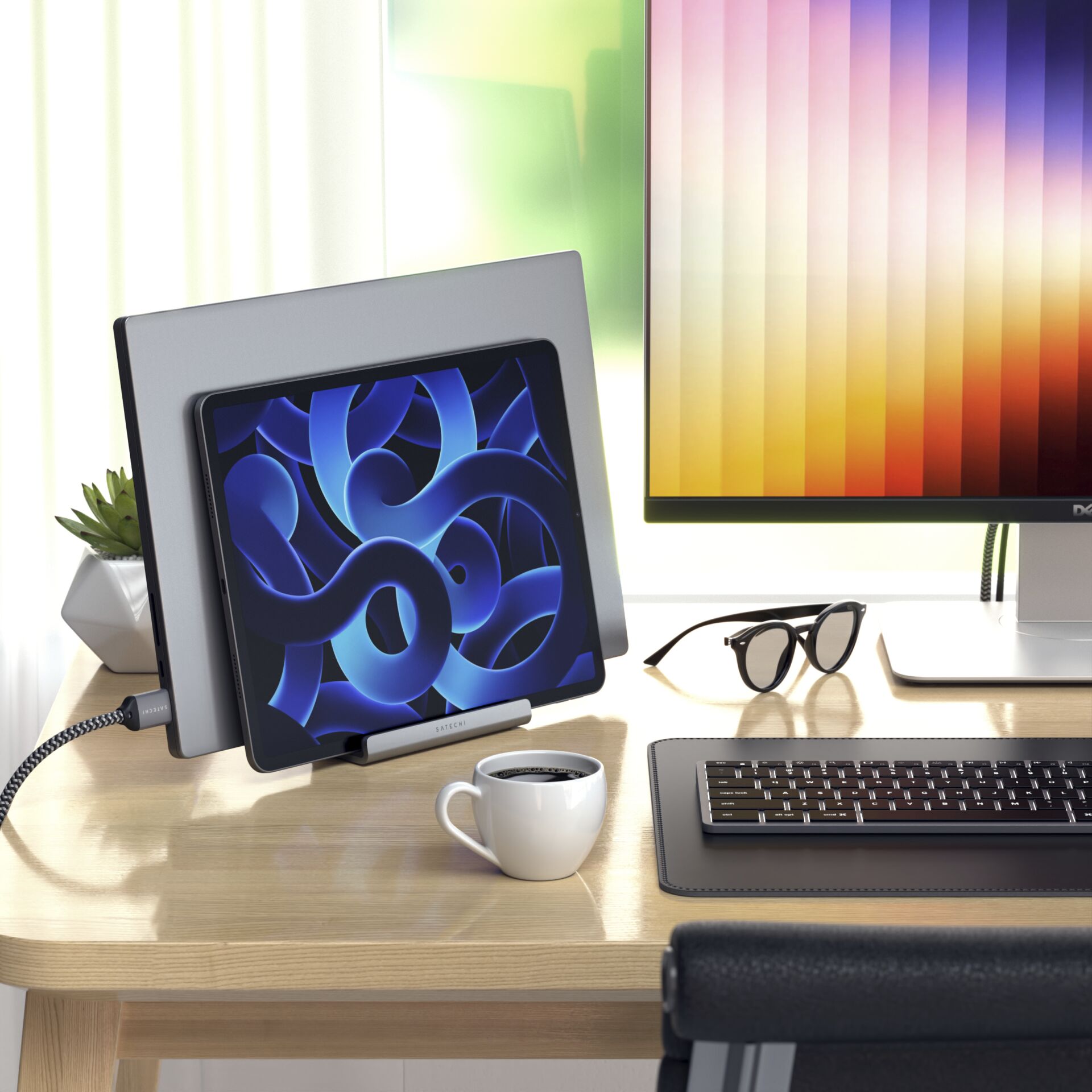 satechi dual vertical laptop stand