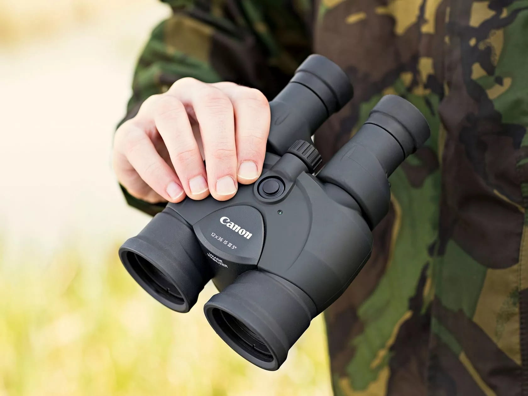 lornetka canon 12x36 is iii