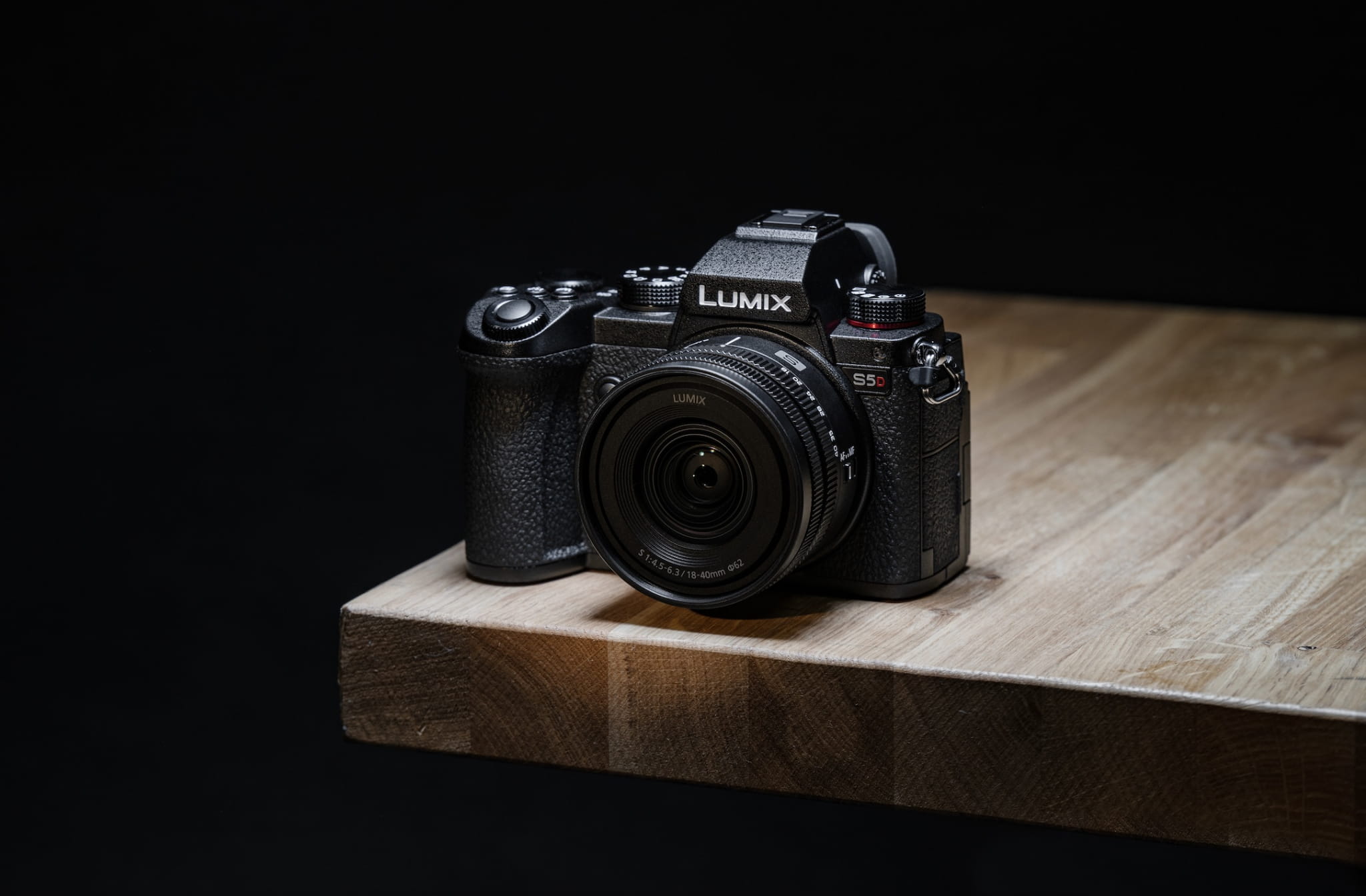 aparat panasonic lumix s5d