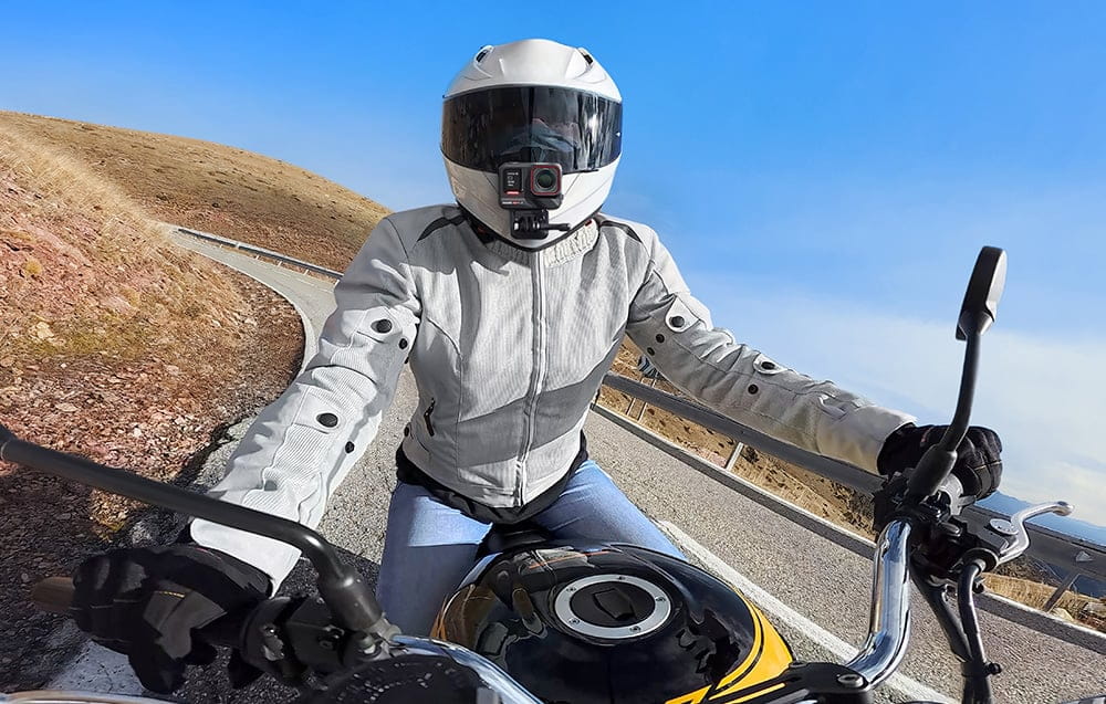 insta360 ace pro 2