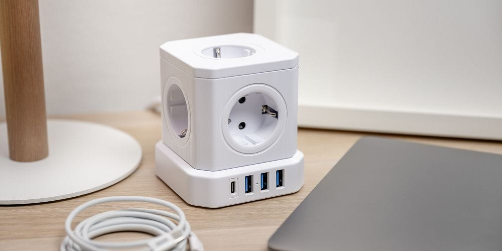 kostka zasilająca newell gan power cube 9w1 biała