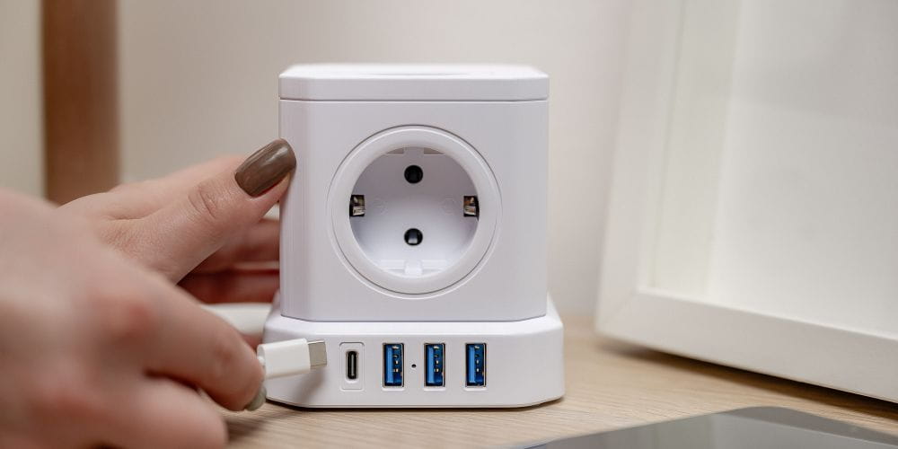 kostka zasilająca newell gan power cube 9w1 biała