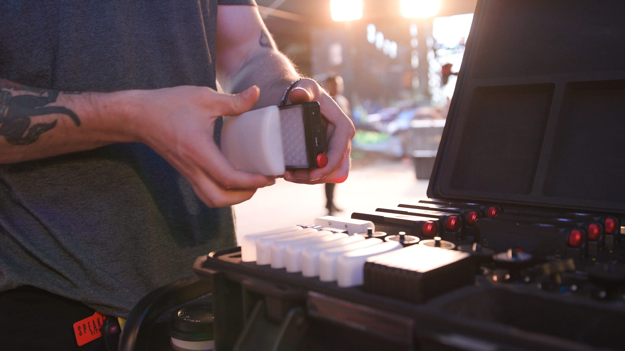 aputure mc pro 8-light kit