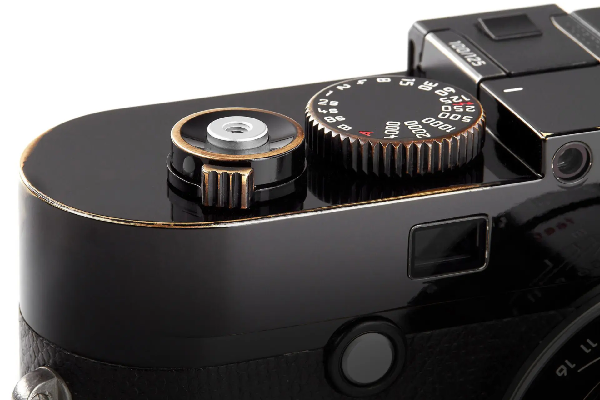 m11 glossy black 