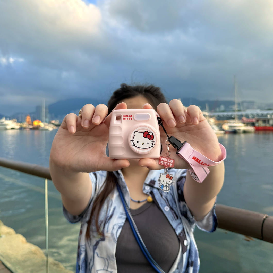 YASHICA x Hello Kitty Mini Digital Camera