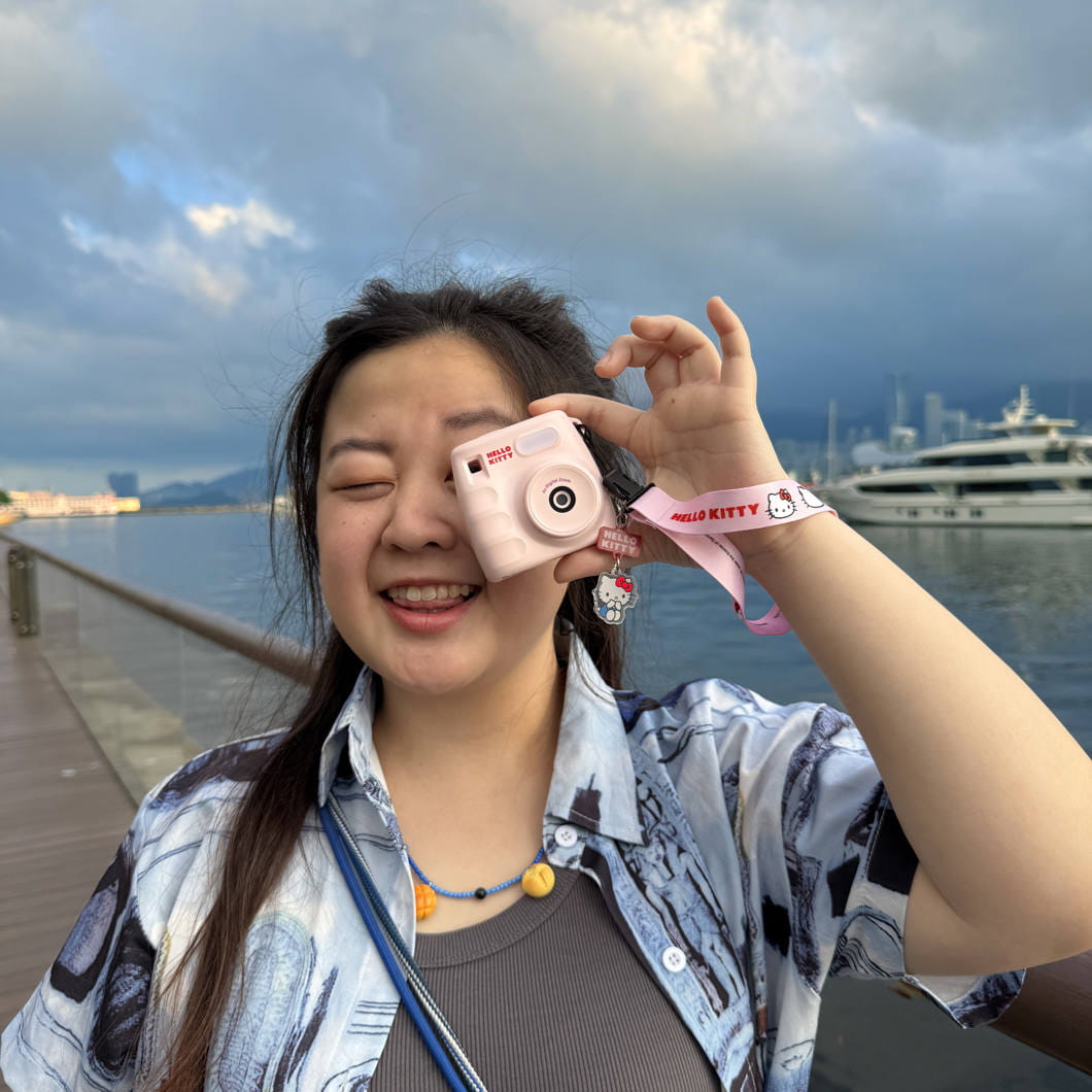 YASHICA x Hello Kitty Mini Digital Camera