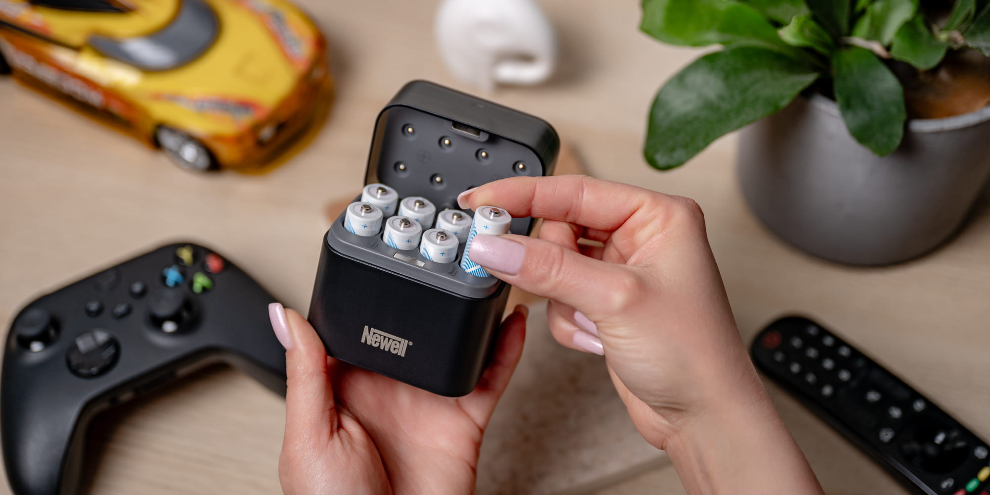 ładowarka do baterii r6