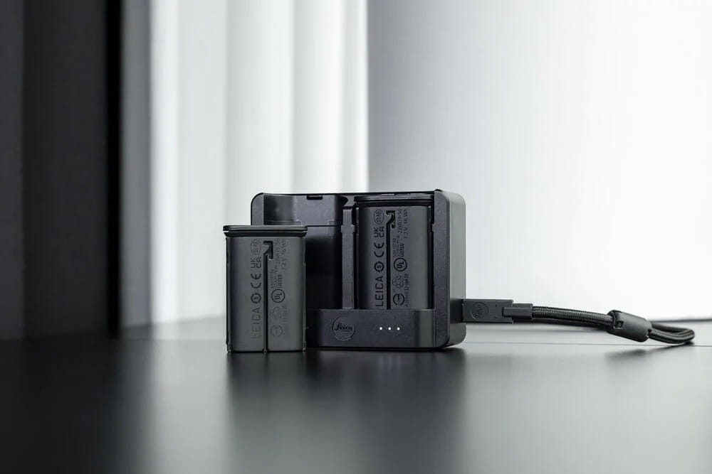 leica usb-c dual charger bc-scl6