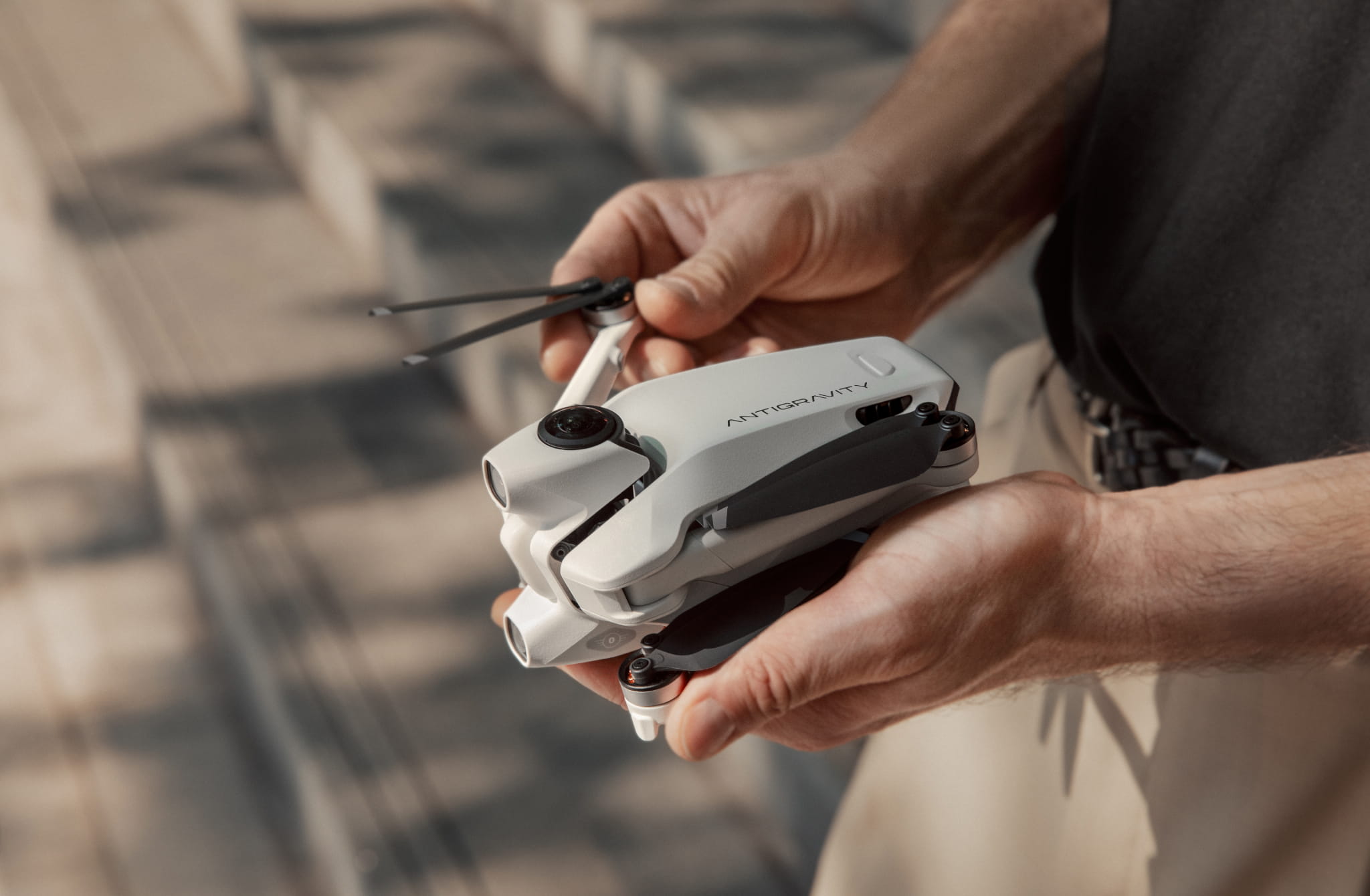 antigravity a1 dron z kamerą 360