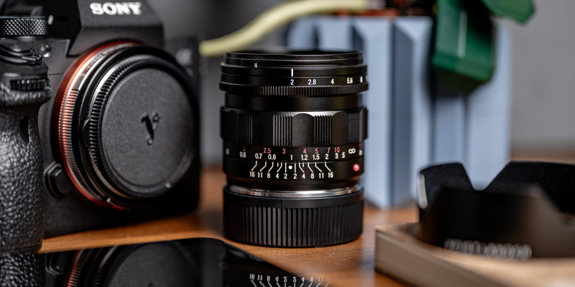 voigtlander apo lanthar 28 mm f/2.0 do leica m