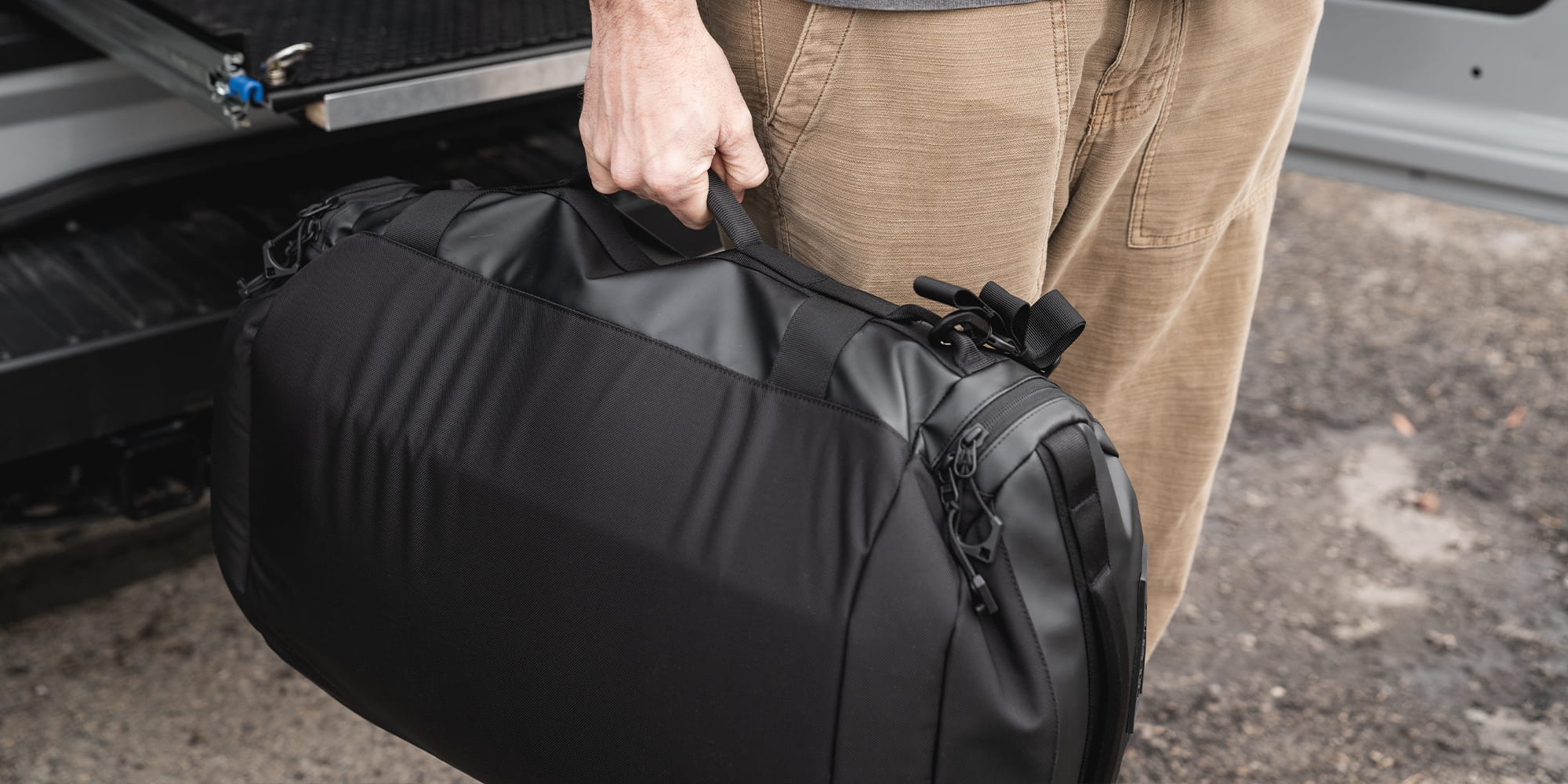 wandrd carryall duffel