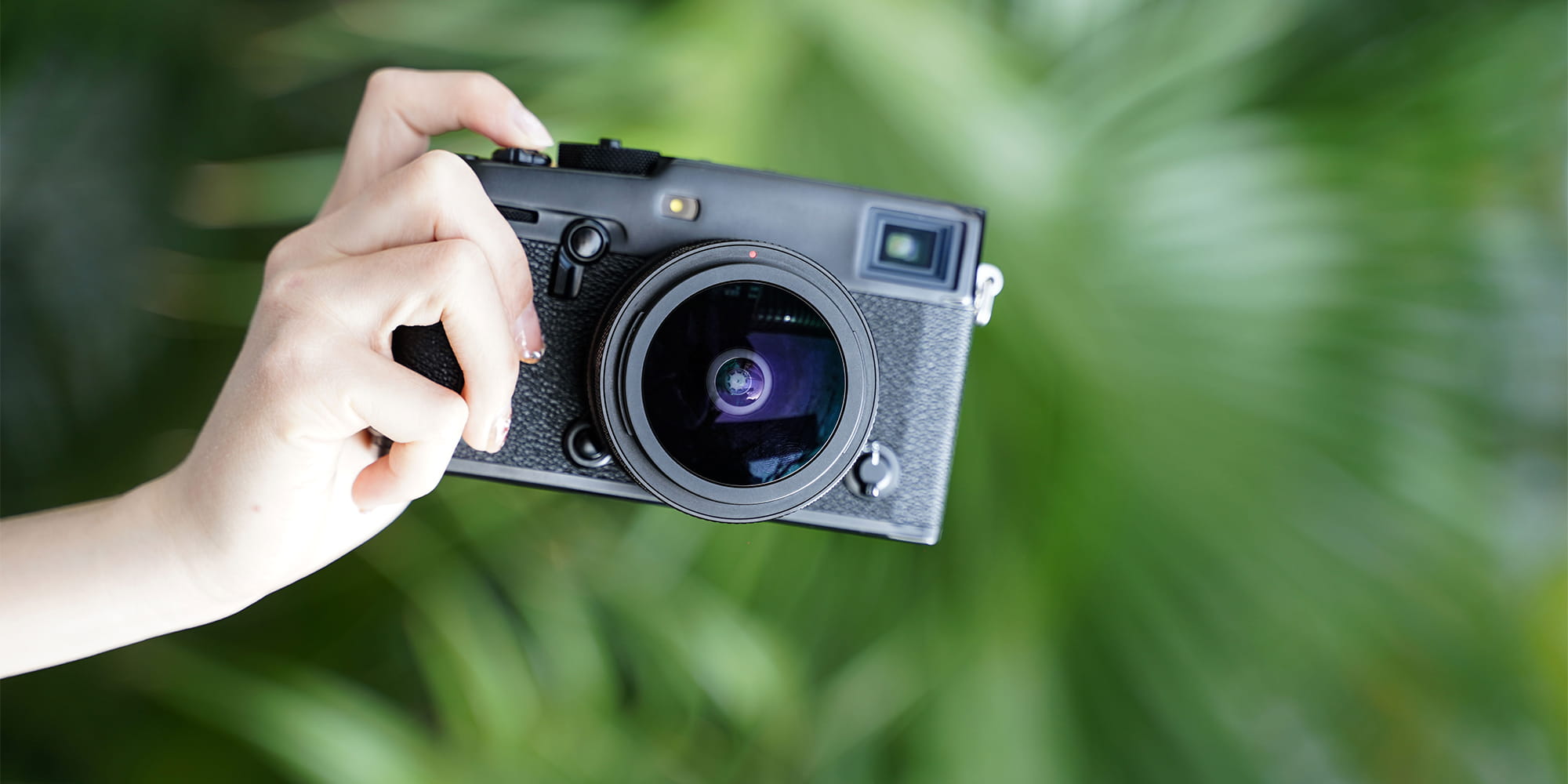 6.5mm f/2 fujifilm x