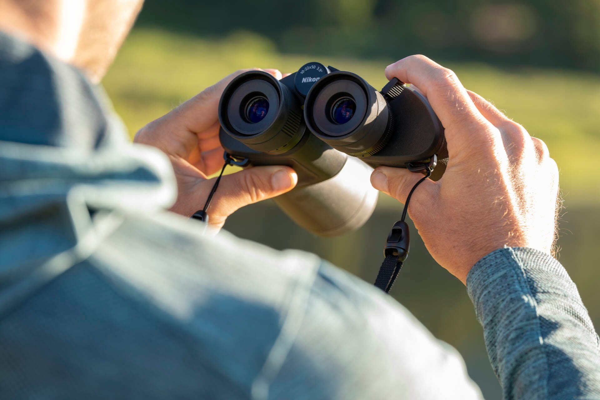 lornetka nikon action