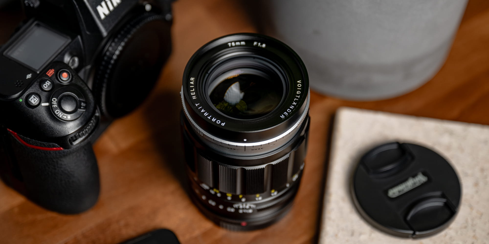 obiektyw voigtlander portrait heliar 75 mm f/1.8 do nikon z