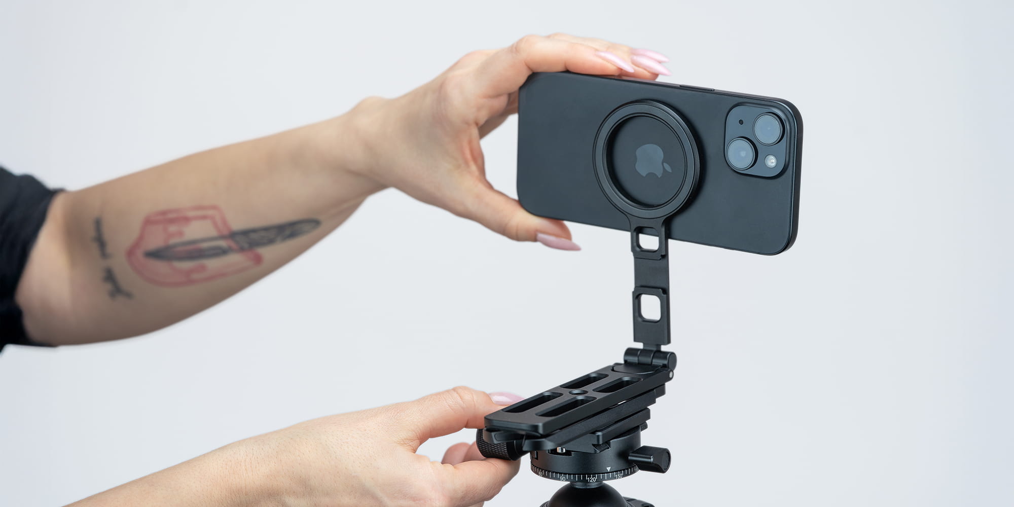 statyw newell z uchwytem magsafe m-stand