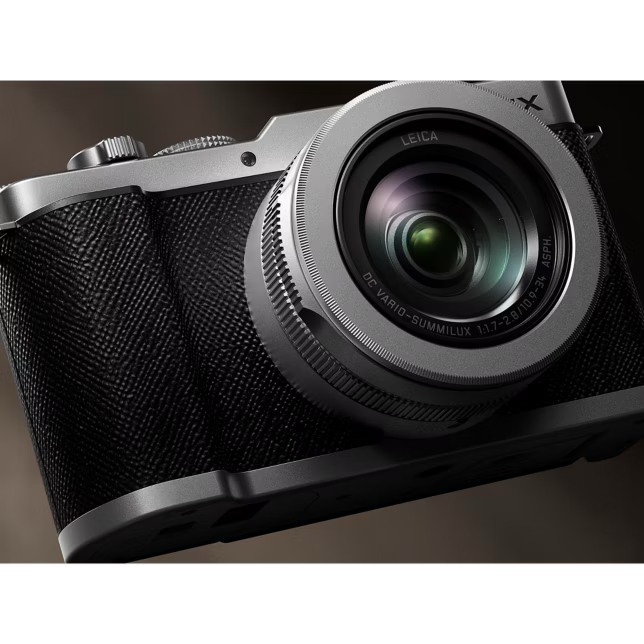 aparat panasonic lumix l10