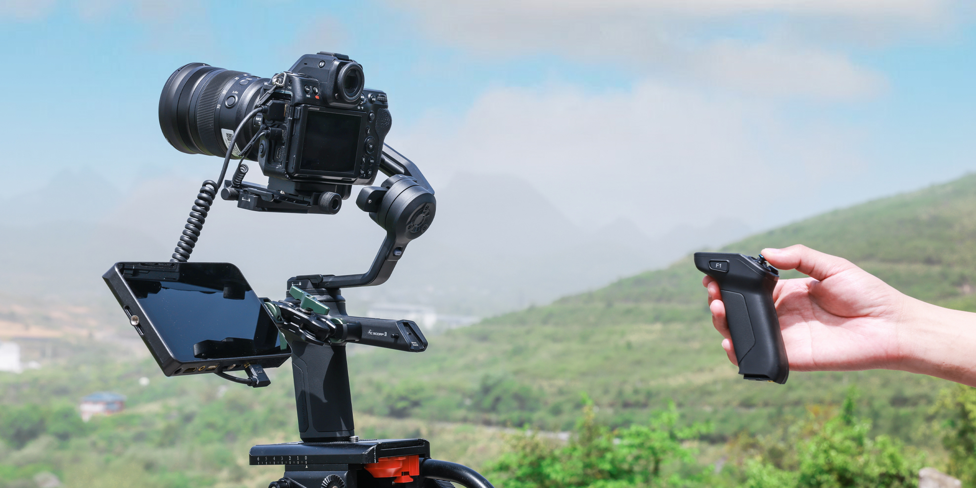 gimbal ręczny feiyutech scorp 3 kit do apartów vdslr i kamer
