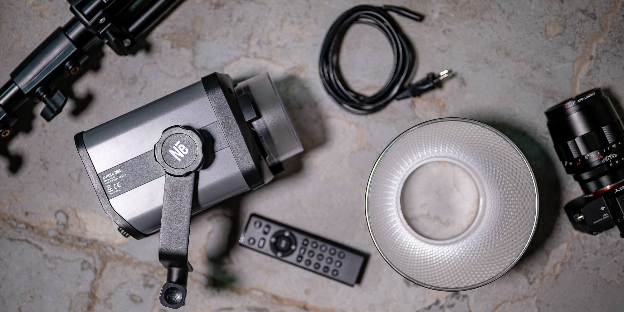 lampa led newell aurea 100 rgb
