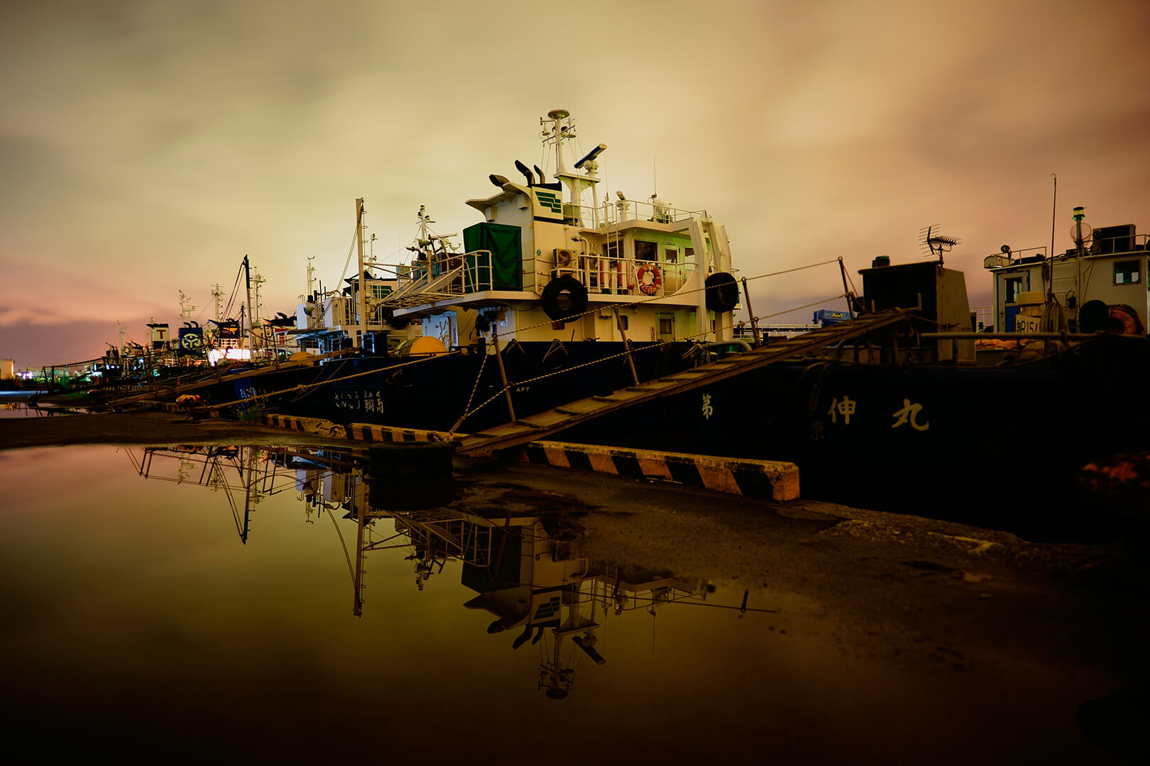 obiektyw_tokina_firin_20mm_f2_fe_mf_sony_e_07