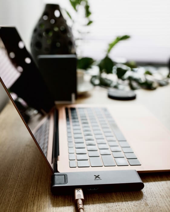 Adapter XTORM USB-C Hub 7-in-1 szary