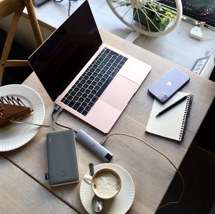 Adapter XTORM USB-C Hub 7-in-1 pleciony kabel - szary
