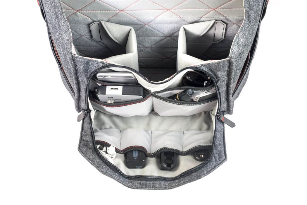 Torba Peak Design Everyday Messenger 13# 14L Charcoal – Grafitowy